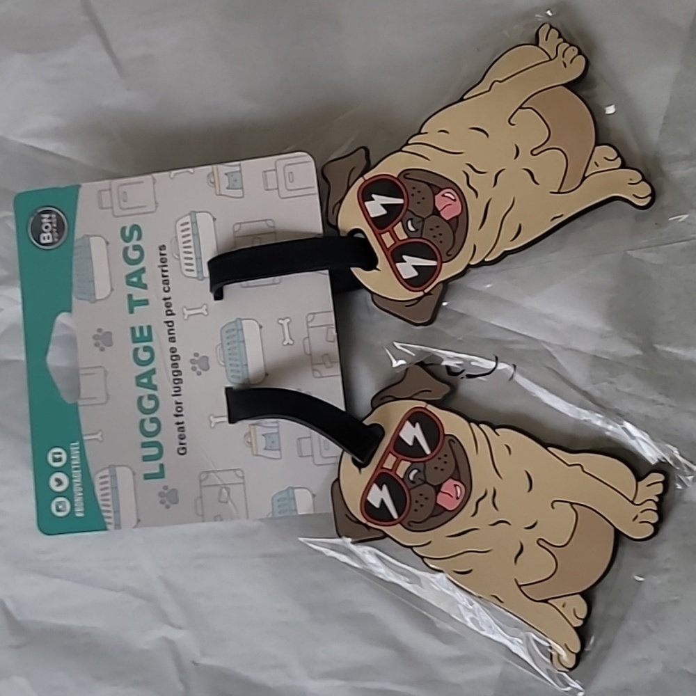 Luggage tags or kennel tags